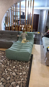 Фото нашей лаунж зоны в квартире. Диваны и кресла без каркаса. Реальный отзыв покупателя с оценкой 5 звезд.